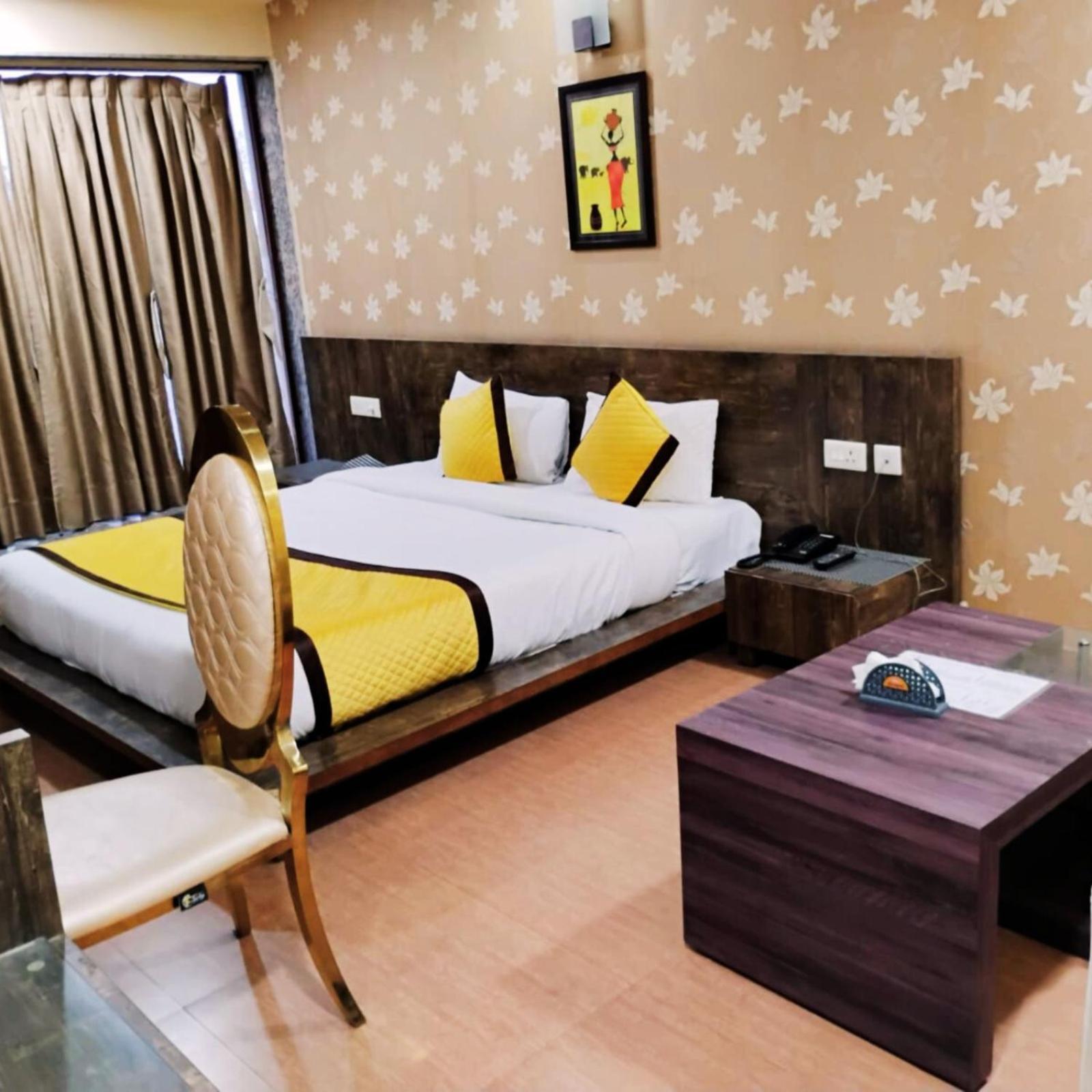 Hotel Lake View Grand Lucknow Exterior photo